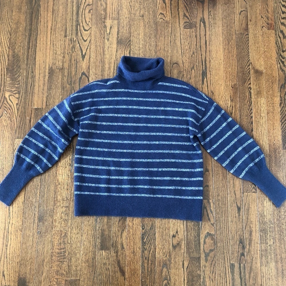 LOFT Women’s M Navy Blue & Silver Striped Turtleneck Sweater w/Puffed Sleeves - Picture 1 of 8